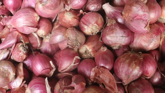 The prices of onions in Delhi and Mumbai have risen to ₹70- ₹80 per kg in wholesale markets, reported ANI.